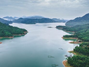 Hoa Binh Lake 1